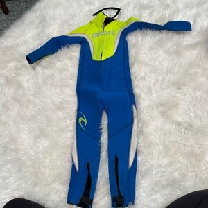 Rip curl‎ kids wet suit size 5